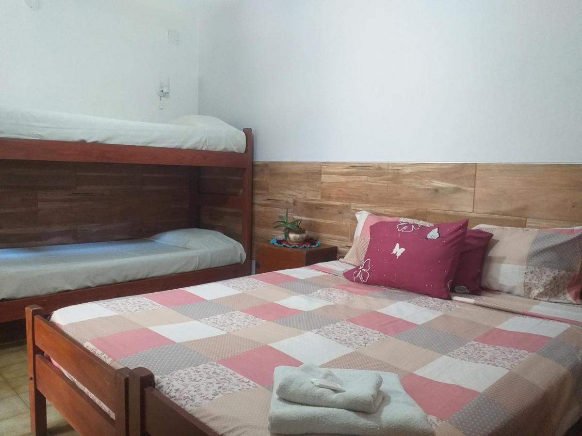 Residencial Santiago Habitaciones Hotel Bed & Break Fast Posadas Exterior foto