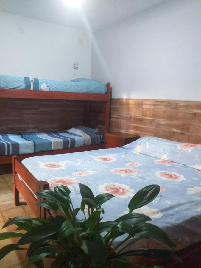 Residencial Santiago Habitaciones Hotel Bed & Break Fast Posadas Exterior foto
