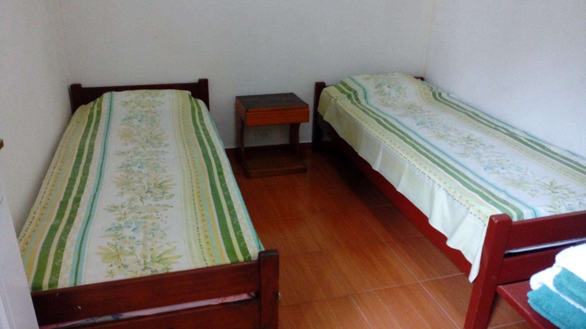 Residencial Santiago Habitaciones Hotel Bed & Break Fast Posadas Exterior foto